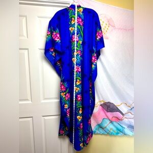 Helena’s Fashions of Hawaii vintage Kimono